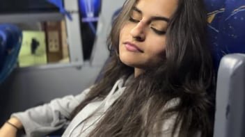 Gatinha morena me fez um boquete sem transporte